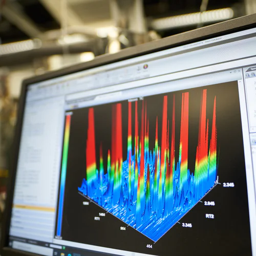 A computer screen showing an image of a waveform.